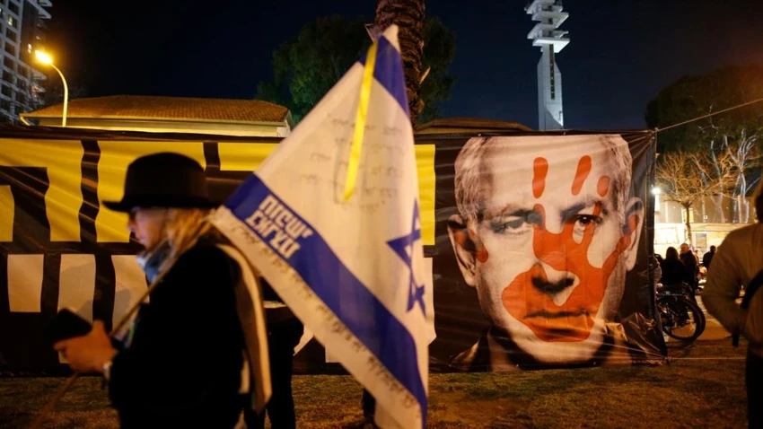 Eli kanlı İsrail Başbakanı Binyamin Netanyahu, İran'a yönelik olası bir askeri saldırının partisi Likud'a oy kaybettireceği endişesiyle Washington'a saldırıyı erteleme talebinde bulundu