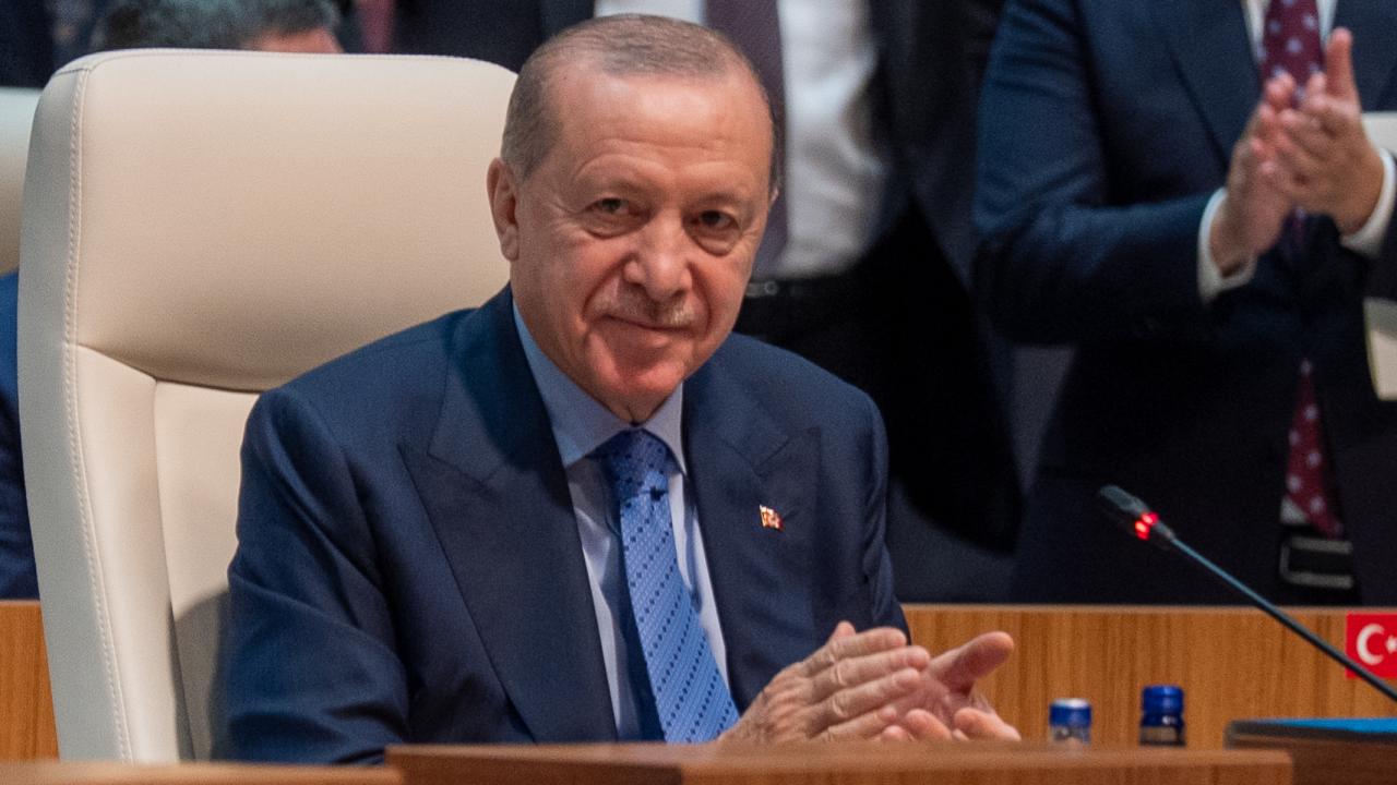 www.turkuazhaberajansi.com/Cumhurbaşkanı Erdoğan, Türk Devletleri Teşkilatı 13. Zirvesi için Ankara’da bulunan liderlerle ikili görüşmelerde bulundu...