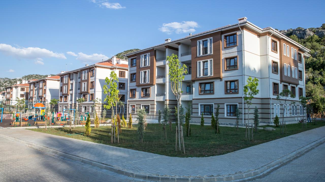 (TOKİ), 64 ilde satışa sunacağı yaklaşık 20 bin konut için satışlar yarın başlıyor