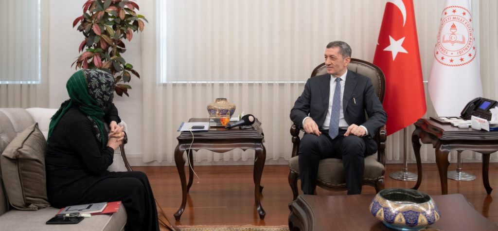 “Başlangıç noktamız okulların tümüyle açılması”