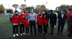 Kocaeli Büyükşehir’den Amatör Spor Kulüplerine malzeme desteği