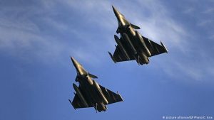 Yunanistan’ın Rafale alımları meclisten geçti