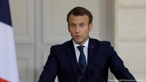 Macron Cezayir’den af ve özür dilemiyor
