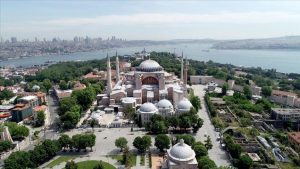 Kurtulmuş’tan Ayasofya tepkisi: Vatikan bile bu kadar tepki göstermedi