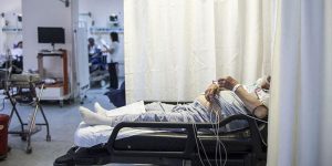 Alman hükümeti: Hastanelerdeki durum çok ciddi