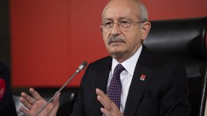 Kılıçdaroğlu: Türkiye sivil bir darbenin içinde, Erdoğan istediğini rektör atıyor