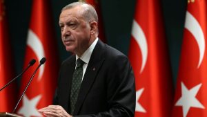 ‘Türkçemiz tarihimizin en büyük kelime katliamına maruz bırakıldı’