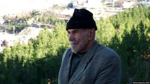 Çöplüğü Ormana Çevirdi