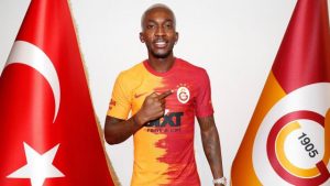 Henry Onyekuru yeniden Galatasaray’da