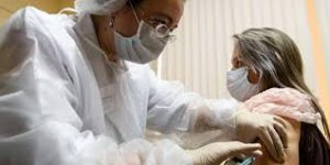 COVID-19 aşısı yaptıranların sayısı 700 bini geçti