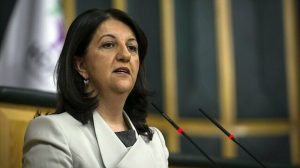 Buldan HDP Esenyurt binasındaki PKK paçavralarını elebaşı Apo için ‘sayın’ deyip savundu: Bildiğimizden şaşmayız