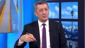 Milli Eğitim Bakanı Ziya Selçuk: Okulların açılması vaka sayısına bağlı