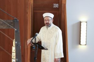 Diyanet İşleri Başkanı Erbaş, Hacı Ahmet Erdoğan Camii’nde hutbe irad etti
