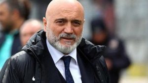 MKE Ankaragücü, Hikmet Karaman ile anlaşma sağladı