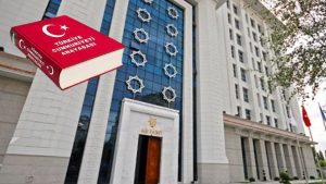 Uzmanlar yorumladı: Yeni anayasa neden yapılmalı?
