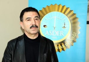28 Şubat sürecinde inancı nedeniyle ordudan ihraç edildi