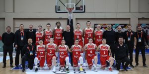A Kadın Milli Basketbol Takımına Büyük Destek