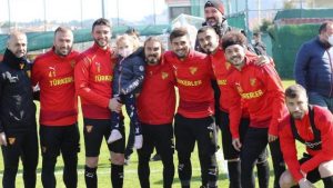91 saat sonra enkazdan kurtarılan Ayda’dan Göztepe’ye ziyaret