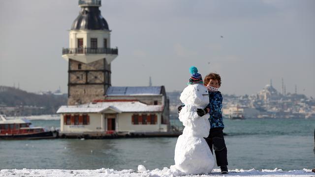 Meteoroloji uyardı: İstanbul ve Ankara’ya kar geliyor