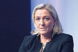 Irkçı lider Le Pen terör propagandasından yargılanıyor