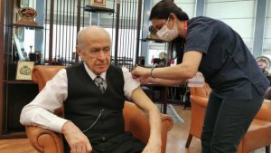 MHP lideri Bahçeli, COVID-19 aşısının ikinci dozunu yaptırdı