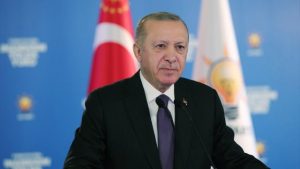 Cumhurbaşkanı Erdoğan: Parti içi kavgalardan AK Parti’yi mesul tutmak yüzsüzlüktür