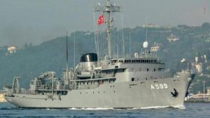 Ege’de Türk gemisine Yunan tacizi