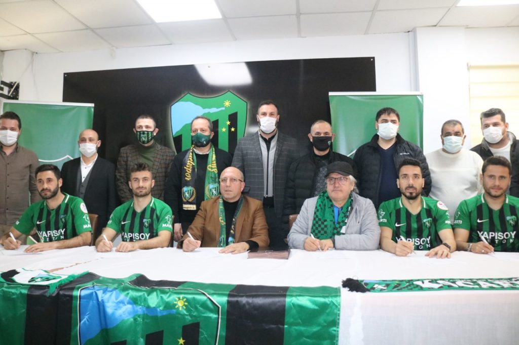 Kocaelispor’dan imza şov…