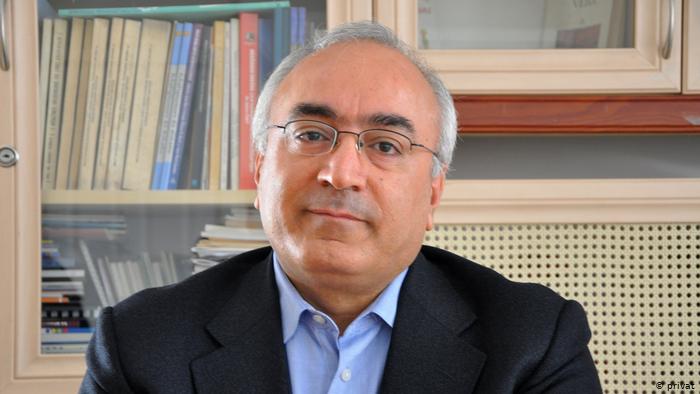 HDP ve İHD yöneticileri gözaltına alındı