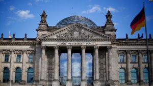 “Almanya Rus Dezenformasyonunun Kıskacında”