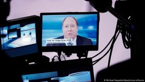 “Pandeminin en tehlikeli aşamasındayız”