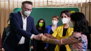 Yeşiller ve SPD’den yerel seçim başarısı