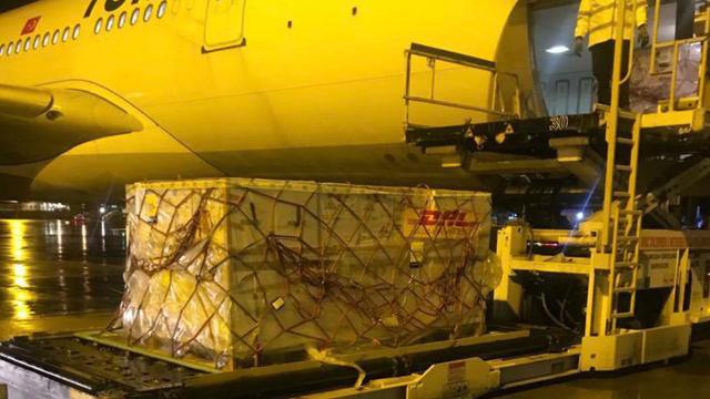 Yaklaşık 1, 4 milyon doz BioNTech aşısı Türkiye’de