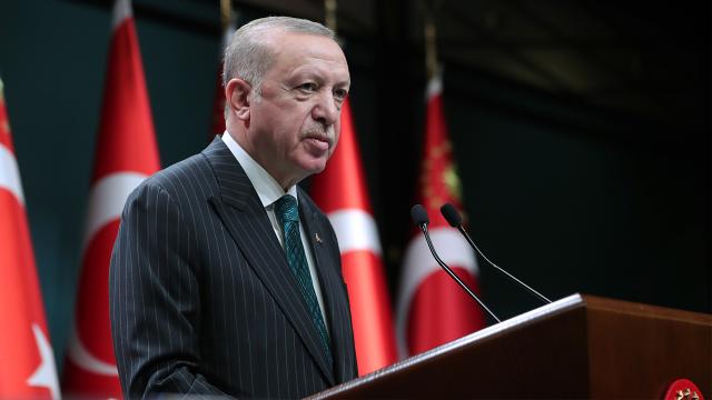 Cumhurbaşkanı Erdoğan: Türkiye, elektrikli araçların en büyük üretim merkezi olacak
