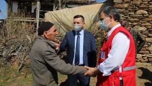 Türk Kızılaydan Kuzey Makedonya’daki ihtiyaç sahiplerine tekerlekli sandalye, işitme cihazı ve hijyen paketi