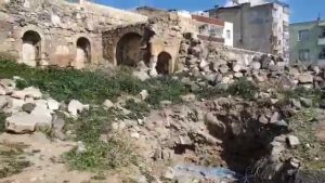 İzinsiz kazıda Roma dönemine ait kalıntılar çıktı
