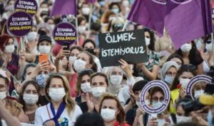 Kadınlar İstanbul Sözleşmesi İçin Hukuk Mücadelesi Başlattı