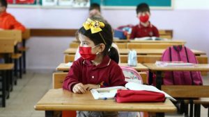 Van’ın Saray ilçesinde okullar 10 gün tatil edildi