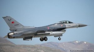 Atina: Türk F-16’ları Yunan adaları üzerinde uçuş yaptı
