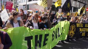 İngiltere’de Polis Yasa Tasarısı Protesto Edildi