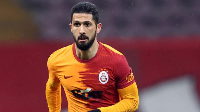 Emre Akbaba’dan ‘imza parası’ haberlerine tepki