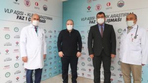 Bakan Varank yerli aşı oldu