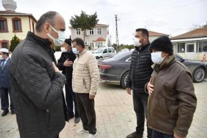 Edirne Valisi 19 köyde alınan salgın tedbirlerini inceledi