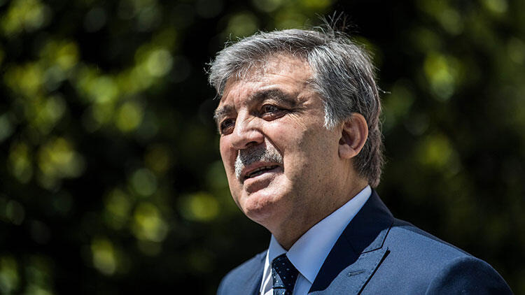 Abdullah Gül’e adaylık teklifi tartışması: Babacan’ın açıklamalarına AK Parti tepkili, CHP mesafeli