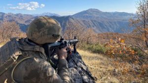 Terör örgütünde çözülme sürüyor: 4 terörist daha teslim oldu