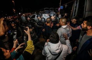 Filistin Gençleri Kudüs’ün ‘İkinci Endülüs’ Olmayacağını Haykırdı