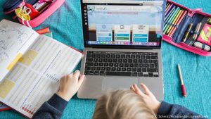 Alman hükümetinden çocuklara 2 milyar euroluk destek