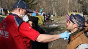Pandemi Türkiye’deki Mültecileri Borca Sürükledi