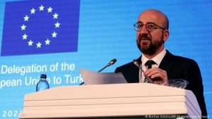 Michel vetoyu kaldırma önerisine şüpheyle yaklaşıyor