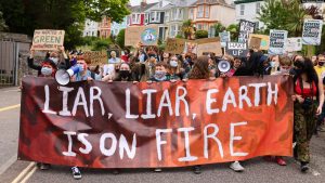 ‘Yokoluş İsyanı’ Hareketinden G7 Zirvesine Protesto